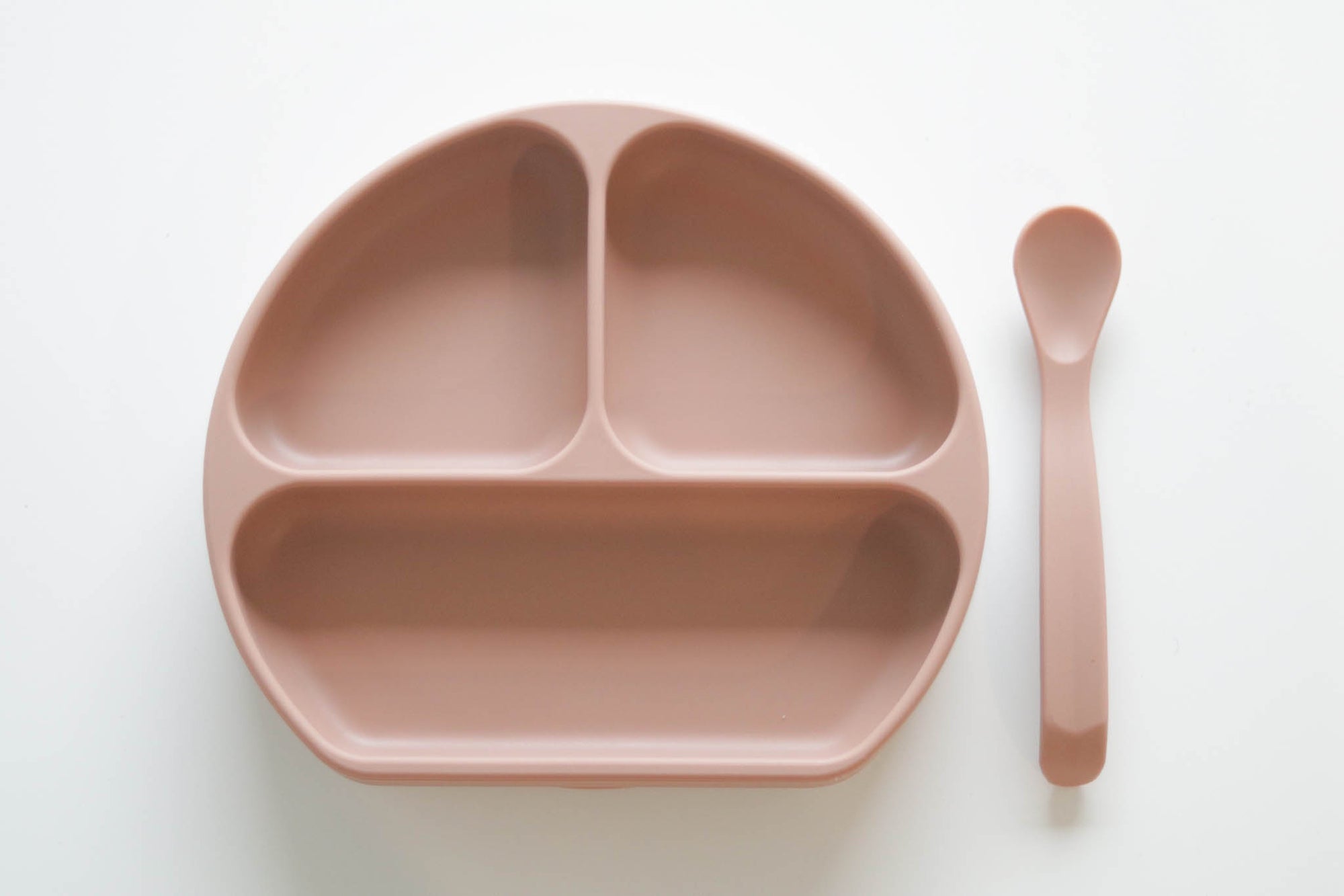 The Saturday Baby Silicone Suction Plate with Lid and Spoon