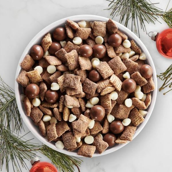 Campus & Co. Merry Cocoa Party Mix