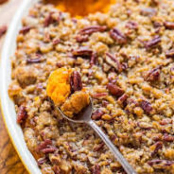 Campus & Co. Pecan Crumble Topped Sweet Potato Bake 8" Round