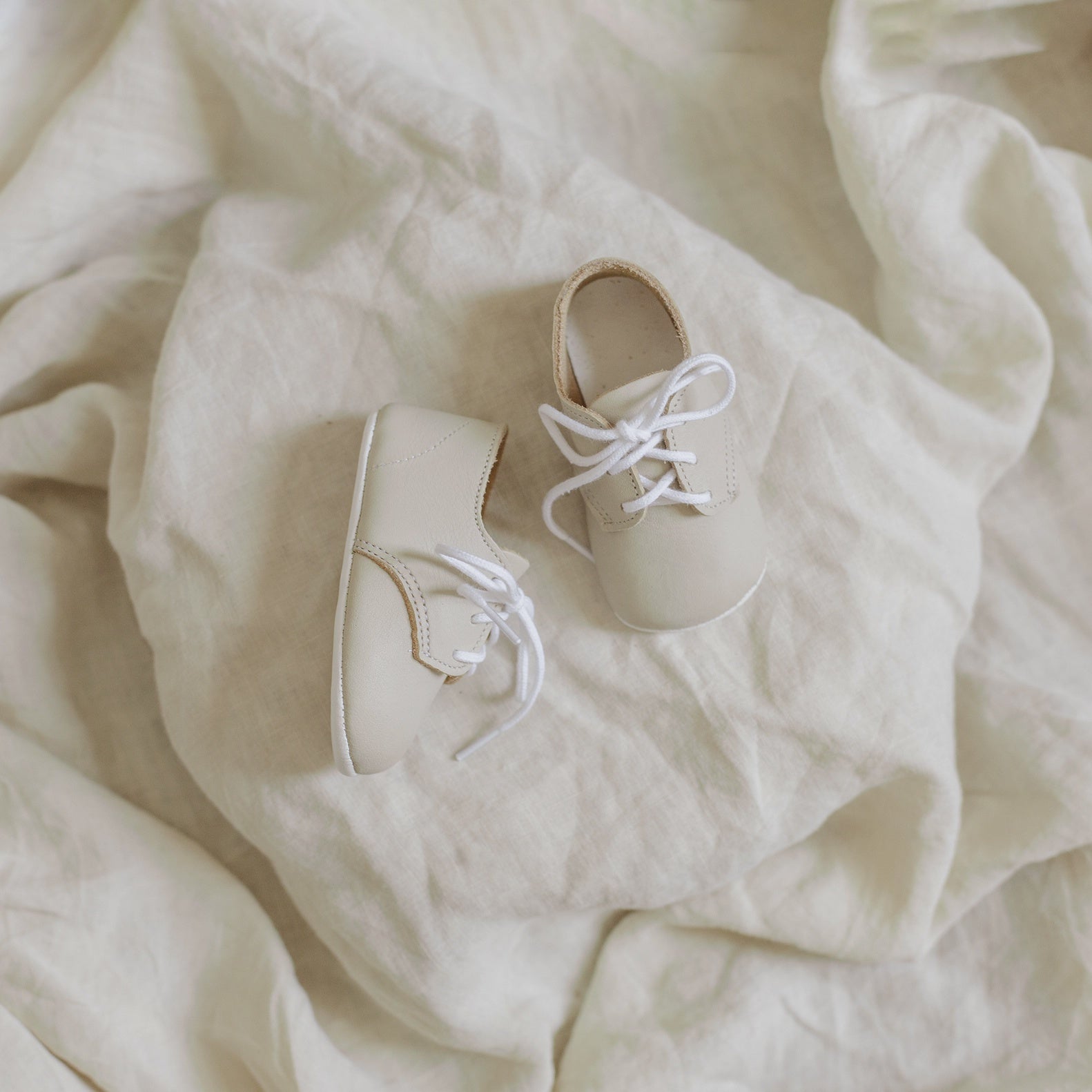 Soft Soled Oxford - Ecru